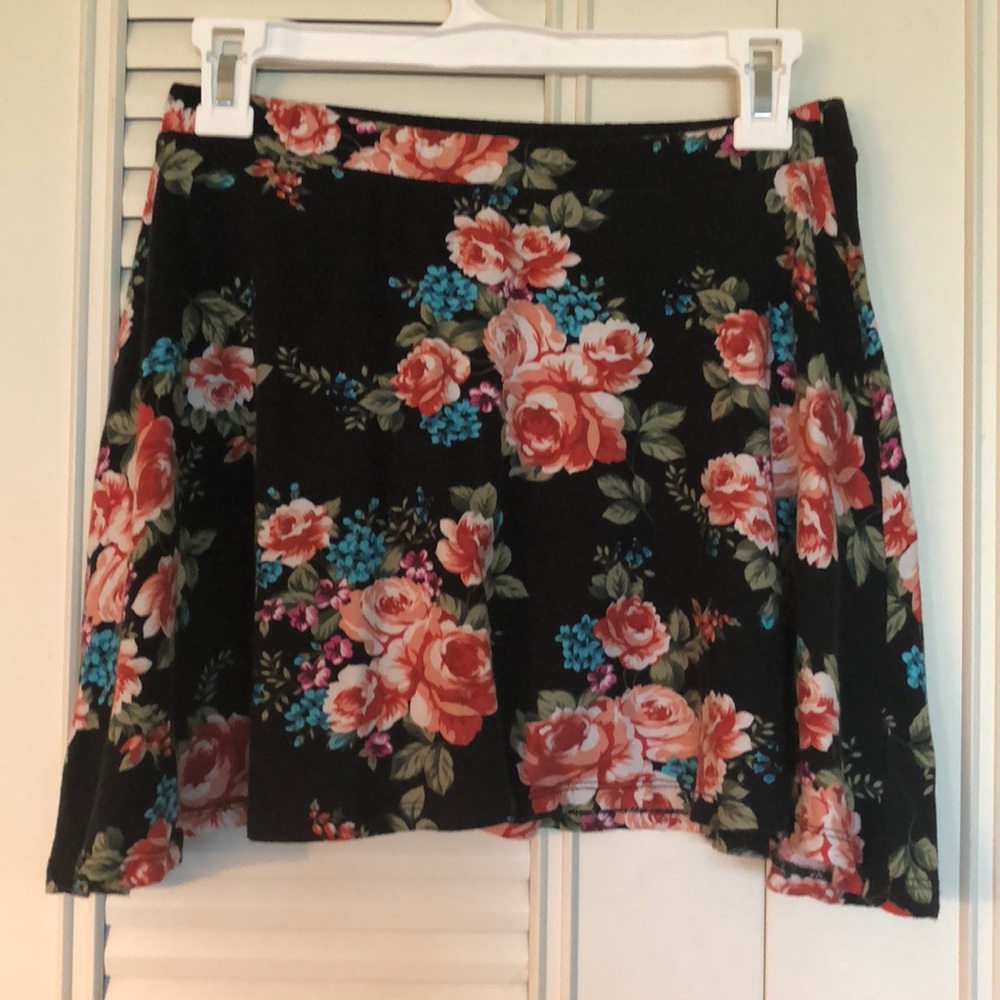 Floral circle skirt